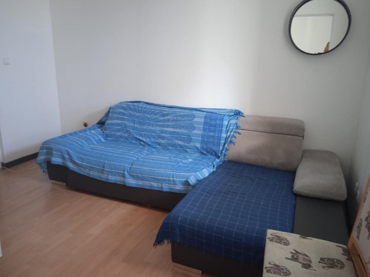 Logement Frontiere Du Luxembourg Nilvange エクステリア 写真
